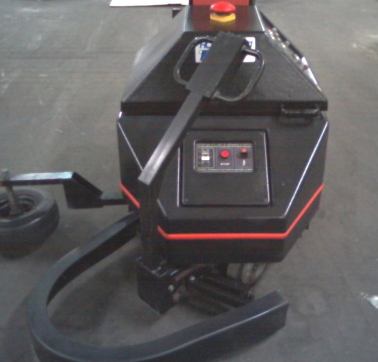 Robot 2001 rev 2.jpg  Avvolgipallet Robot 2001 usato revisionato Ind. materie plastiche Sarno 3 (SA)